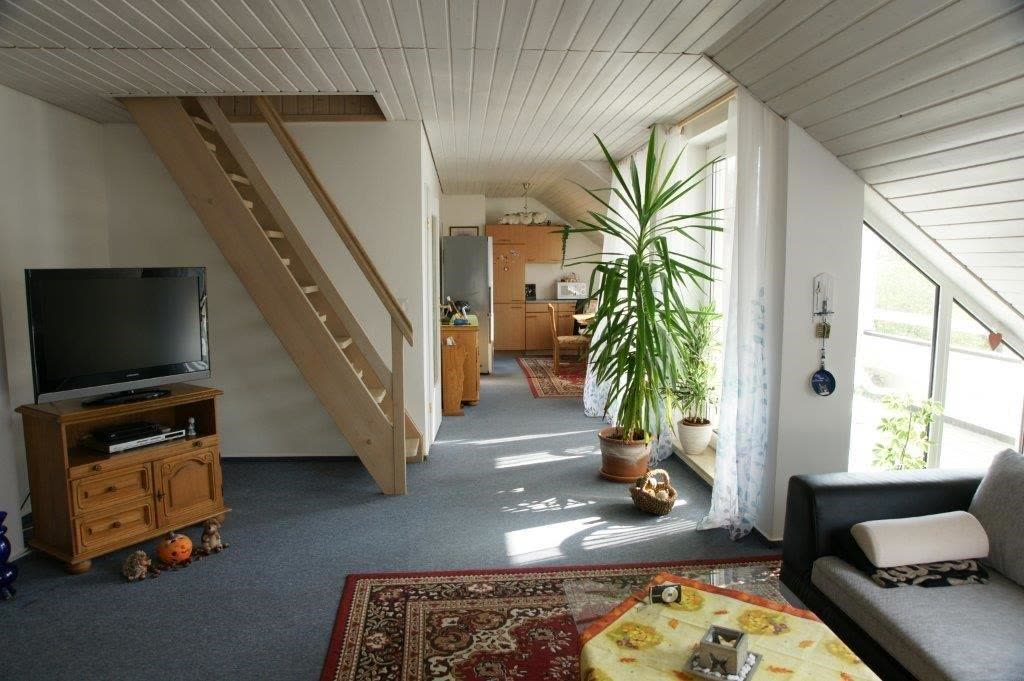 Galerie-Wohnung unter dem Dach